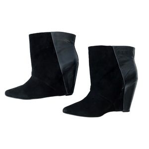 ALDO Black leather & suede, hidden wedge bootie